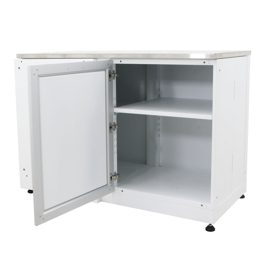 White Shaker 52