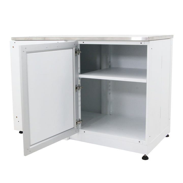 White Shaker 52